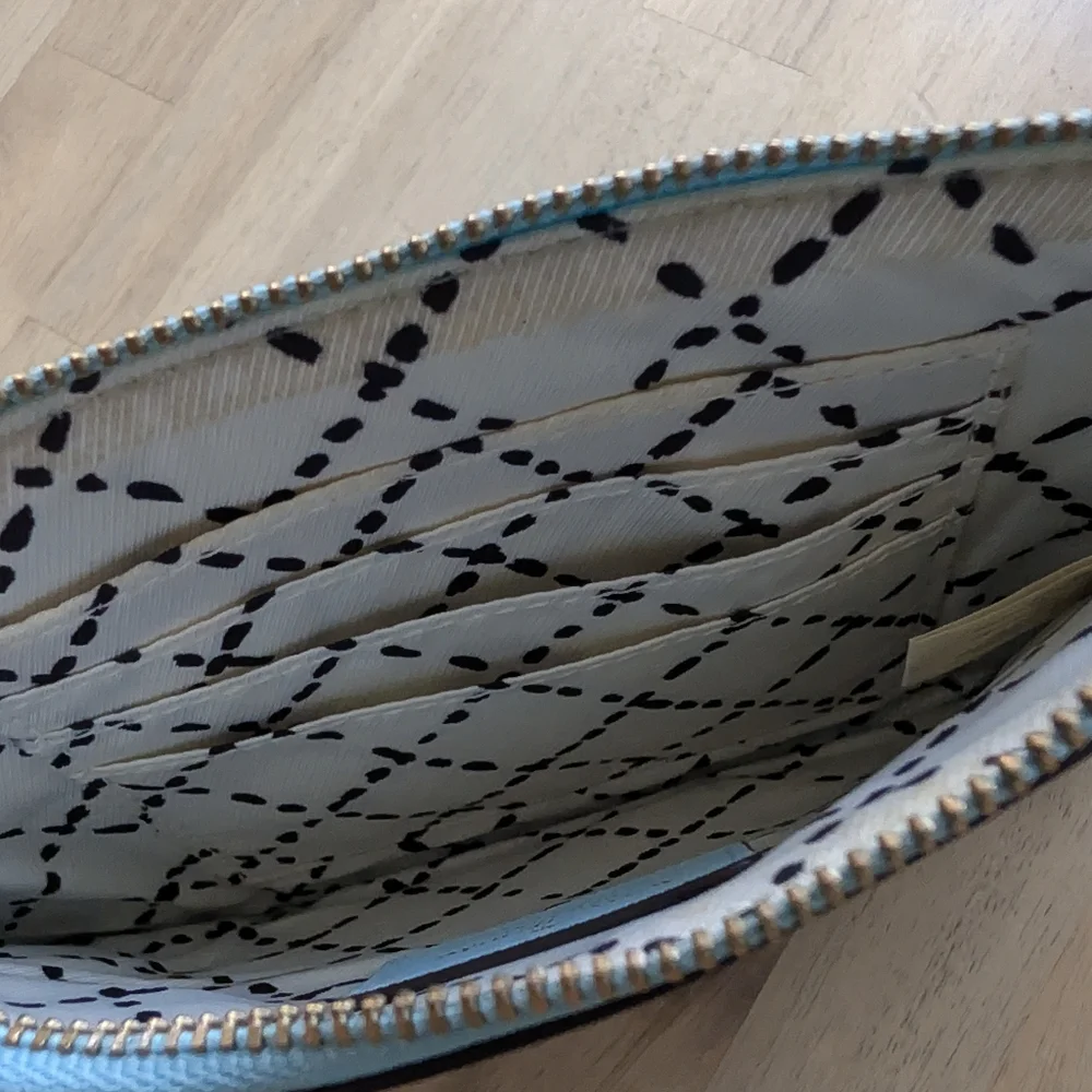 Kate Spade Blue‎ Leather Mini Wristlet/Purse | Excellent Condition